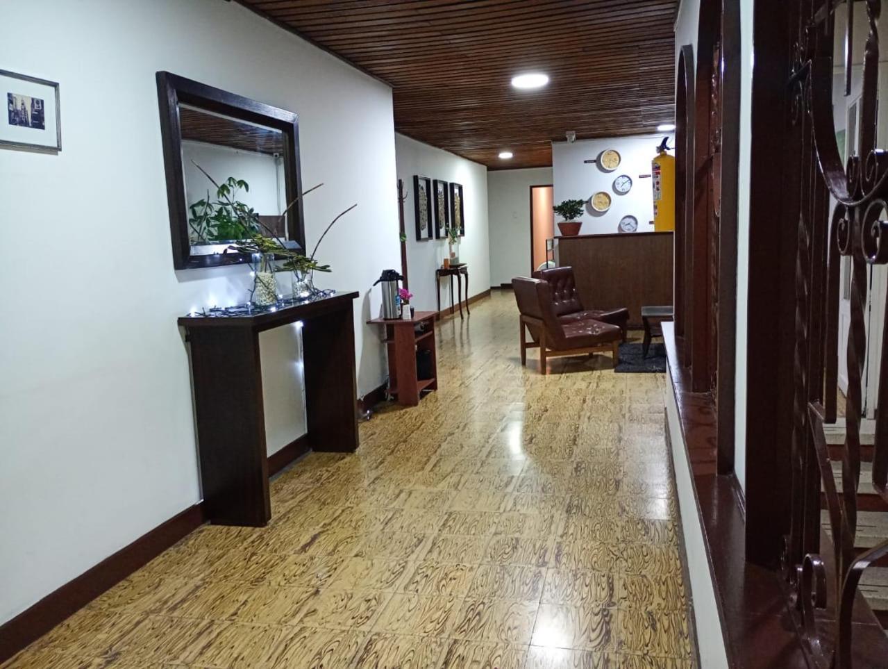 Hotel Alpino Armenia Экстерьер фото