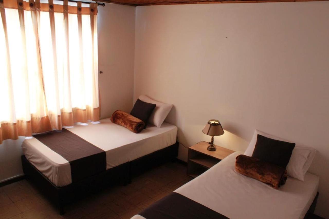 Hotel Alpino Armenia Экстерьер фото